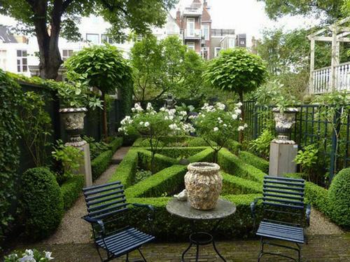 Mẫu nhà vườn phong cách Châu Âu đẹp - MS1